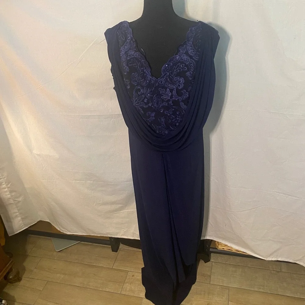 Alex Evenings Navy Blue Beaded Lace Gown Formal Evening Wedding Guest Size‎ 18